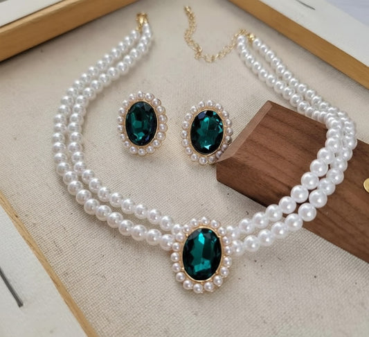 Luxury Diamond & Beaded Pearls Gold - Jewelry Set